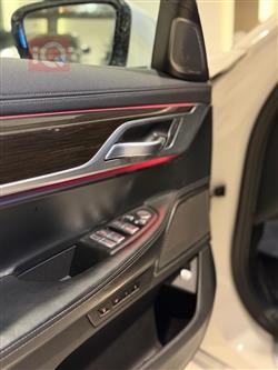 بی ئێم دەبڵیو سیریەس 7